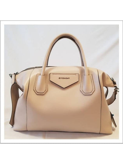 Antigona Soft Medium Tote Bag Beige - GIVENCHY - BALAAN 2