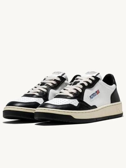 Medalist Leather Low Top Sneakers White Black - AUTRY - BALAAN 2