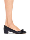 Vana Bow Pumps Black - SALVATORE FERRAGAMO - BALAAN 3