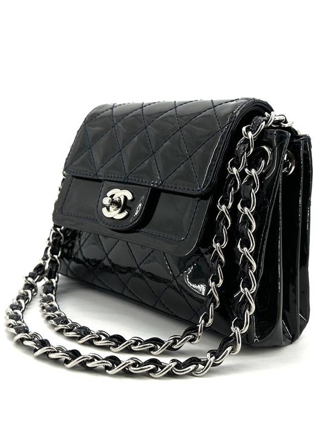 Patent flap shoulder bag mini - CHANEL - BALAAN 4