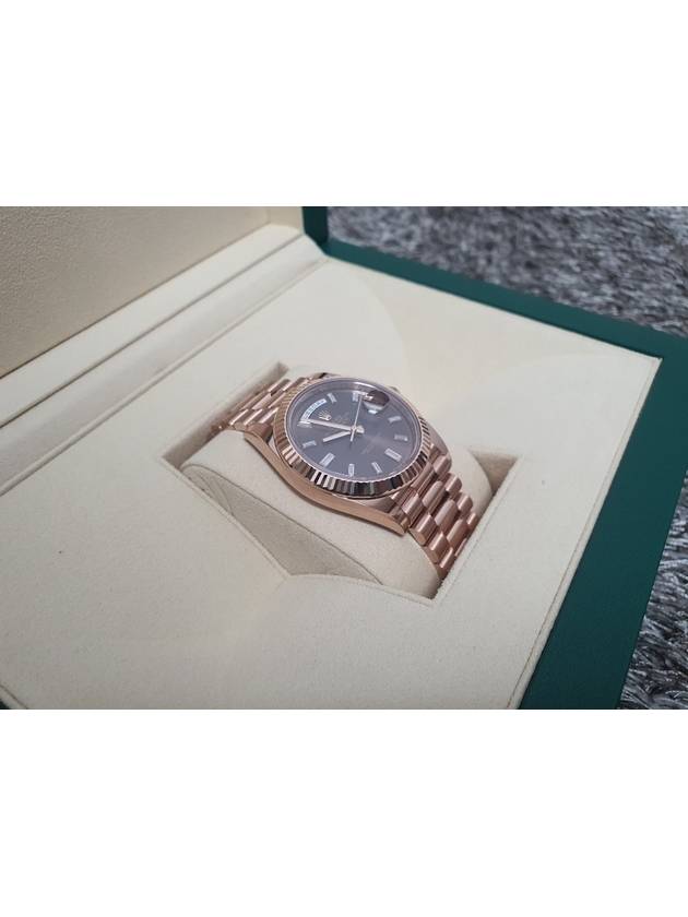 Rolex Day Date Rose Gold Choco Plate Baguette Diamond 20 Years - ROLEX - BALAAN 4