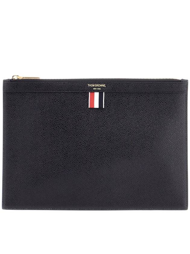 Pebble Grain Three Stripes Zipper Small Clutch Bag Black - THOM BROWNE - BALAAN 2