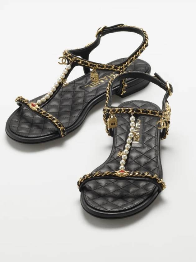 22SS Chain Decorated Strap Flip Flop Sandals G38916 - CHANEL - BALAAN 9