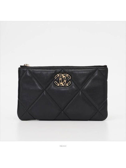 women pouch bag - CHANEL - BALAAN 2