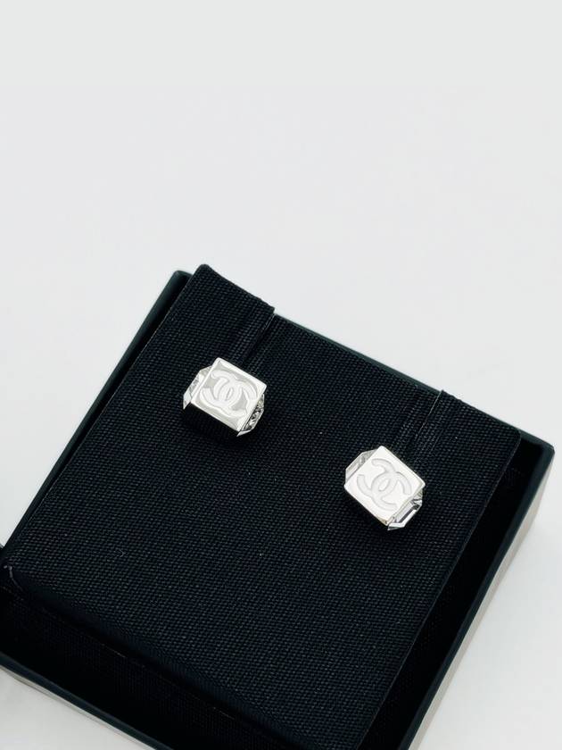 Earrings silver cubic square cube CC logo - CHANEL - BALAAN 6