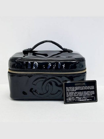 Black enamel 4th division CC logo vanity cosmetic bag 4VCHB28712 - CHANEL - BALAAN 1