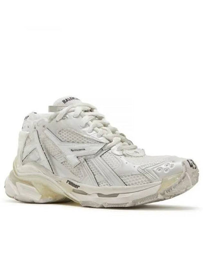 Runner Low Top Sneakers White - BALENCIAGA - BALAAN 2