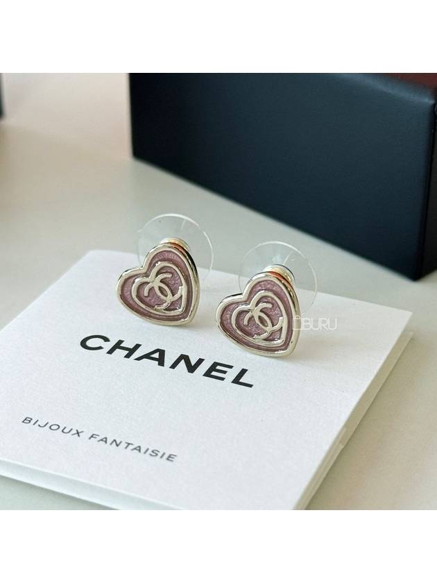 CC logo heart mother of pearl earrings white - CHANEL - BALAAN 2