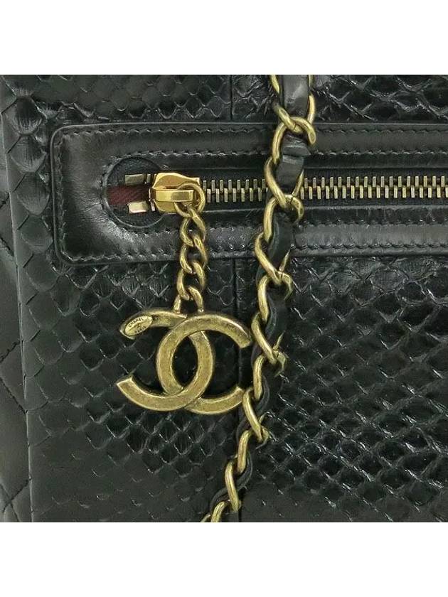 Black color calfskin python blend Urban Mix 2WAY - CHANEL - BALAAN 4