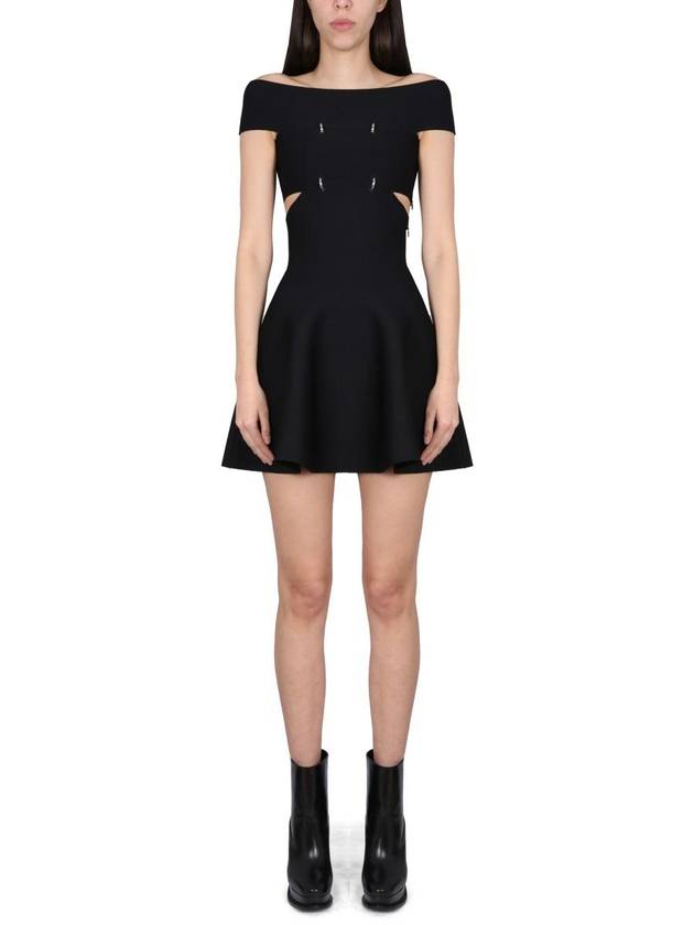 Cutout Off Shoulder Flare Mini Dress Black - ALEXANDER MCQUEEN - BALAAN 2