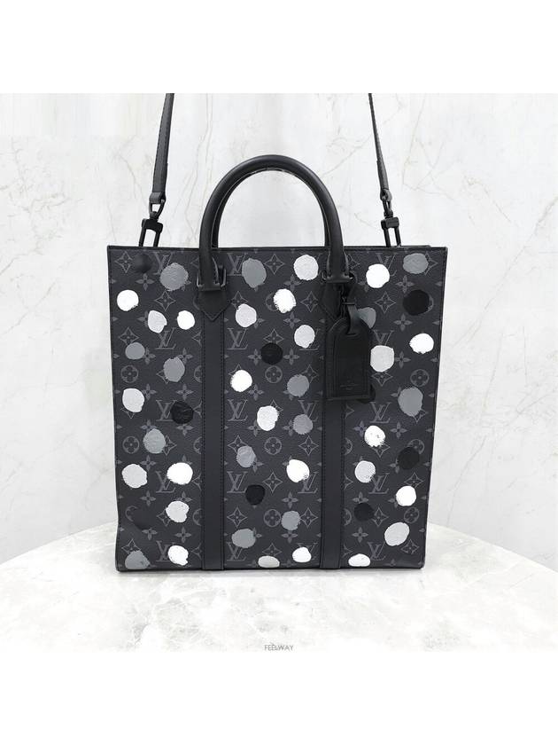 Lux You Yayoi Kusama Sock Pla Tote Shoulder Bag M46404 - LOUIS VUITTON - BALAAN 1