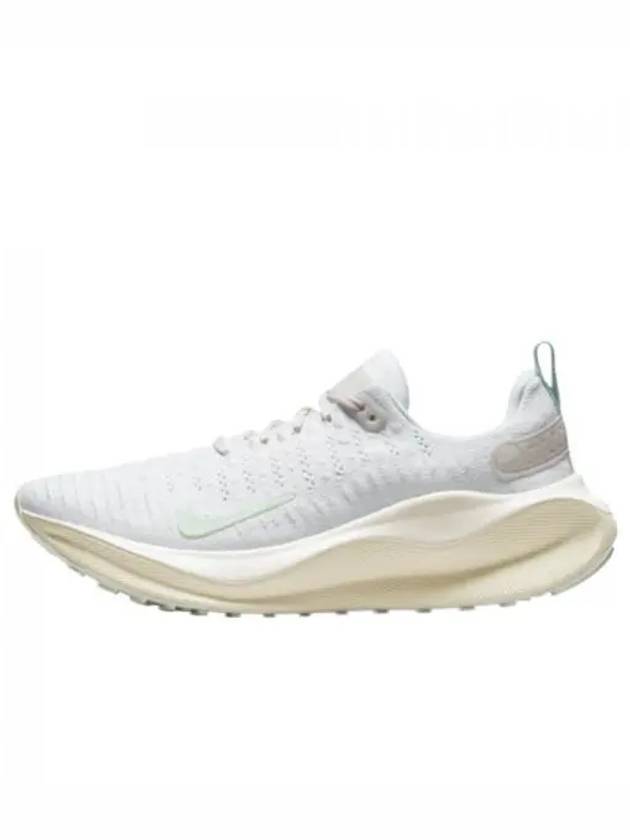 Infinity Run 4 Low Top Sneakers Barely Green White - NIKE - BALAAN 2