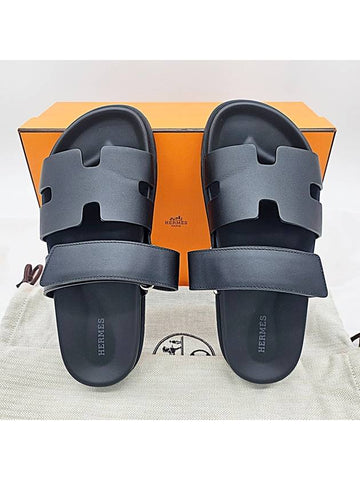 Chypre Sandals Calfskin Black 39 5 H222000ZH - HERMES - BALAAN 1