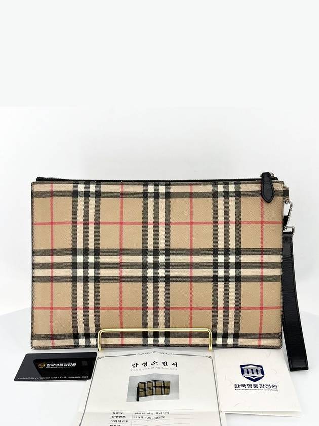 classic check clutch bag - BURBERRY - BALAAN 4