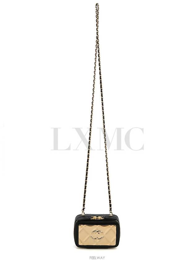 women cross bag - CHANEL - BALAAN 10