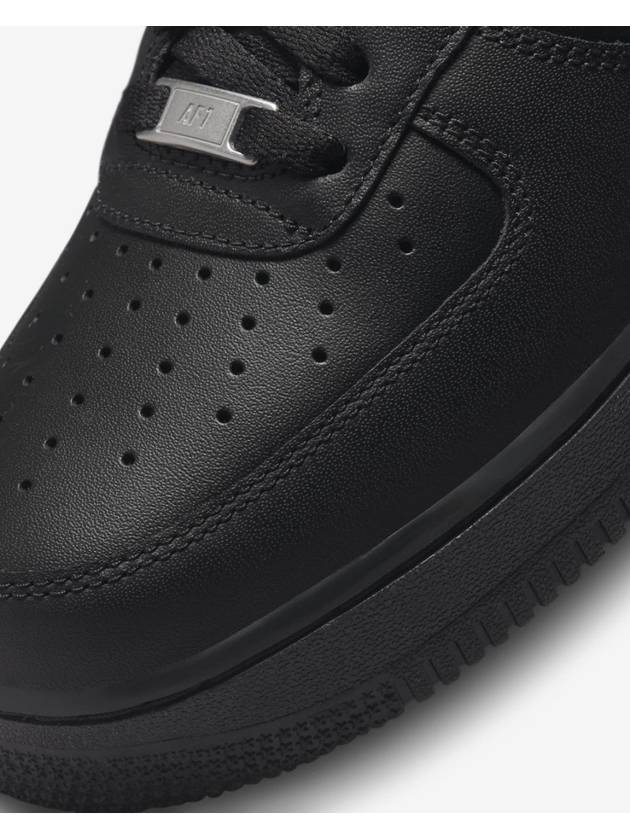 Air Force 1 '07 Low Top Sneakers Triple Black - NIKE - BALAAN 7