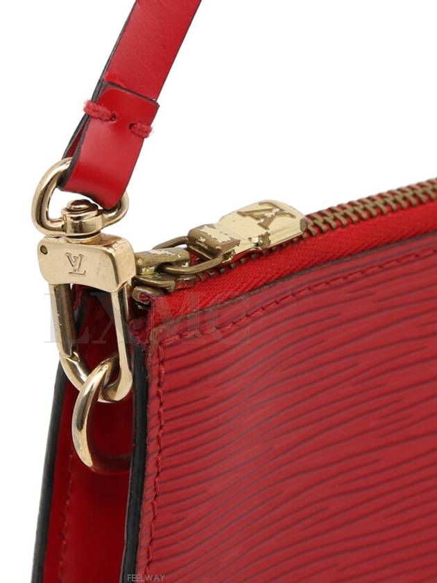 women pouch bag - LOUIS VUITTON - BALAAN 8