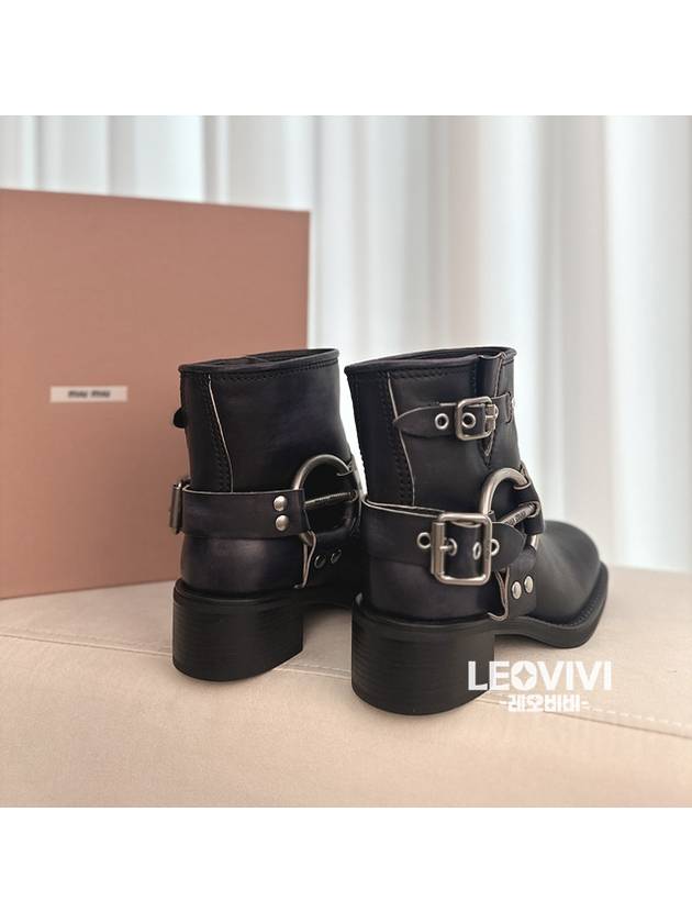 Vintage Look Leather Middle Boots Black - MIU MIU - BALAAN 7