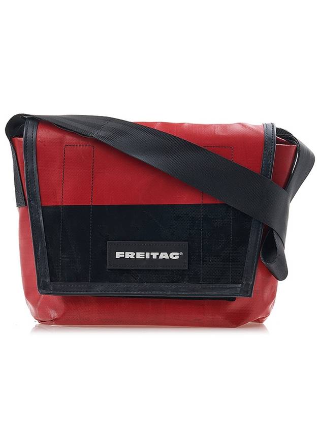 Lacie Messenger Cross Bag F11 LASSIE 0021 - FREITAG - BALAAN 1