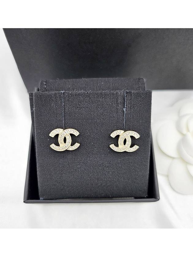 CC Logo Crystal Stud Earrings Silver - CHANEL - BALAAN 8