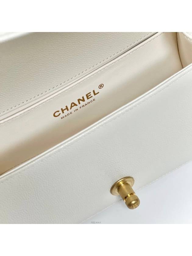 Boy Flap Bag Small White Gold A67085 - CHANEL - BALAAN 4