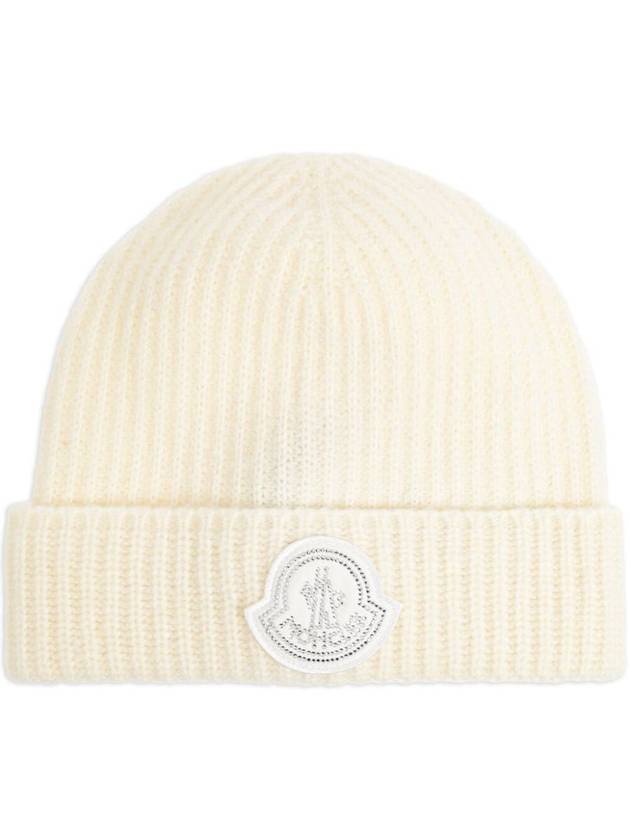 Women s Logo Patch Knit Beanie Cream - MONCLER - BALAAN 2