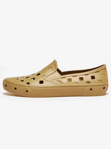 Slip On Trek Mustard Gold - VANS - BALAAN 1