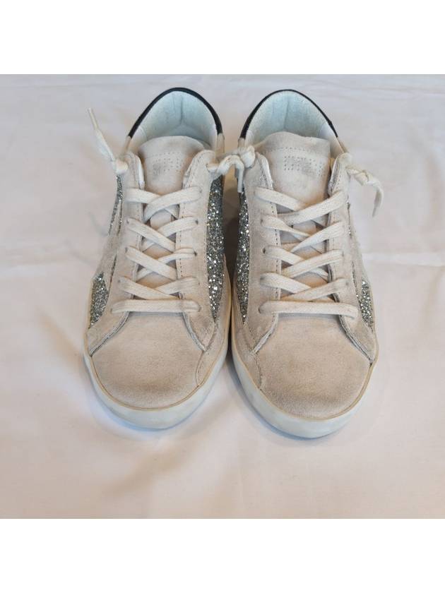 Star Patch Lace-Up Low Top Sneakers Ivory - GOLDEN GOOSE - BALAAN 3