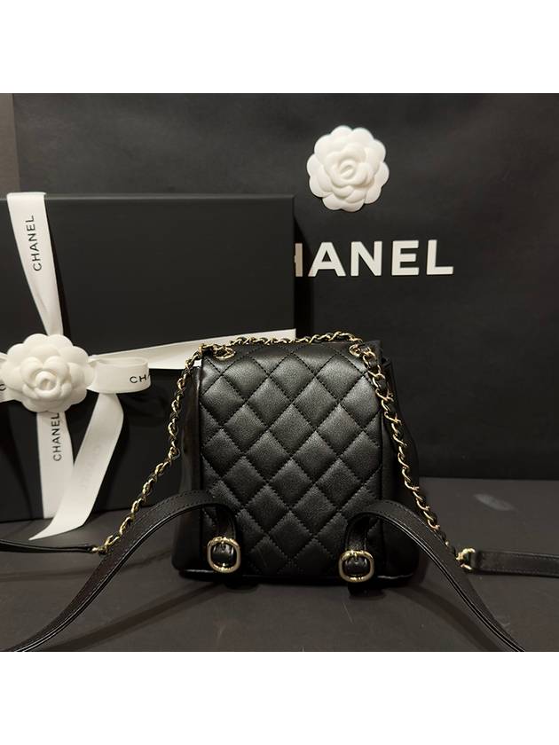 Backpack Duma Two Pocket Black Calfskin Gold CC Small - CHANEL - BALAAN 7