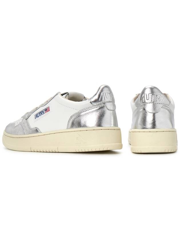 Men's Medalist Leather Low Top Sneakers Silver - AUTRY - BALAAN 7