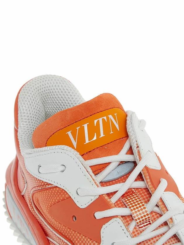 Wade Runner Low-Top Sneakers White Orange - VALENTINO - BALAAN 9