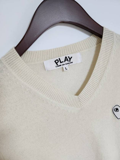 L Comme des Gar ons Ivory White Wappen Women s Wool Knit AZ N063 - COMME DES GARCONS PLAY - BALAAN 2