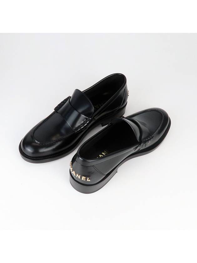 Bag Logo Moccasin Leather Loafer Black - CHANEL - BALAAN.