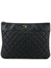 Caviar Mademoiselle Clutch Medium - CHANEL - BALAAN 2