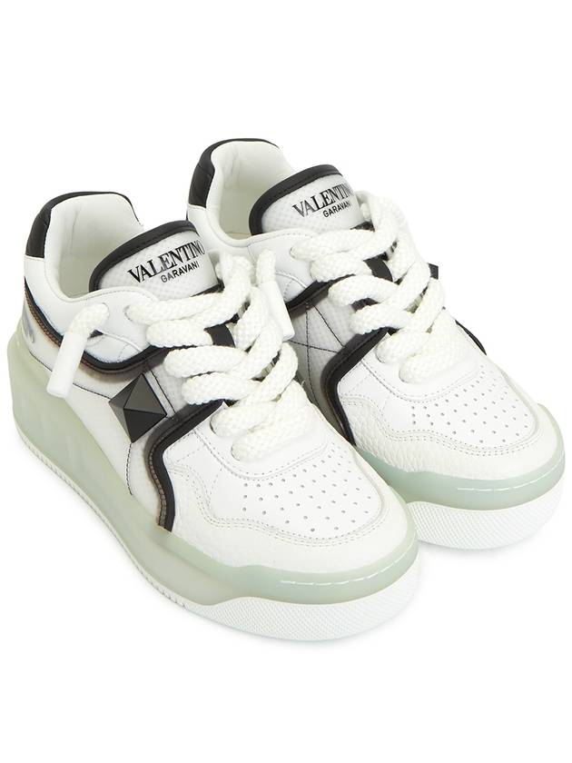 One Stud Low Top Sneakers White - VALENTINO - BALAAN 4