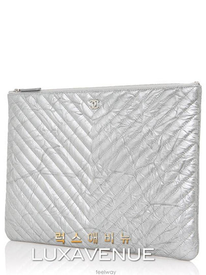 women clutch bag - CHANEL - BALAAN 2