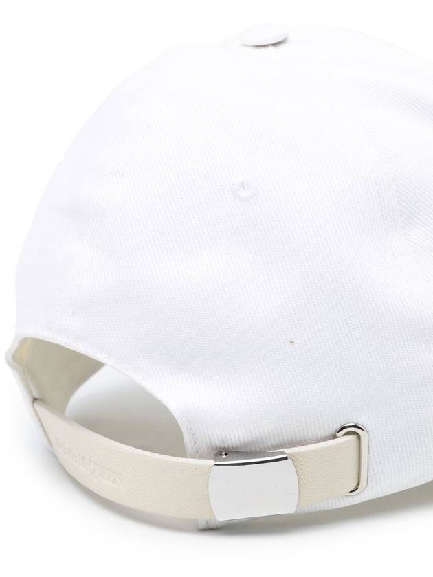 Signature Embroidered Logo Ball Cap White - ALEXANDER MCQUEEN - BALAAN 3