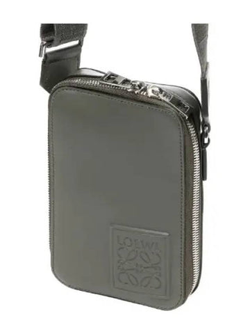 Vertical Crossbody Pocket Bag Men s - LOEWE - BALAAN 1