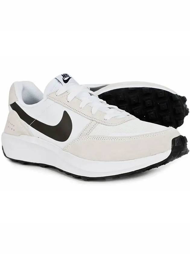 Waffle Nav Low Top Sneakers White - NIKE - BALAAN 3