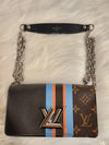 Women s Twist Chain Cross M62388 Condition B - LOUIS VUITTON - BALAAN 4