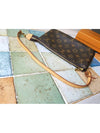 women pouch bag - LOUIS VUITTON - BALAAN 5