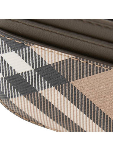 Check Card Wallet Beige - BURBERRY - BALAAN 7