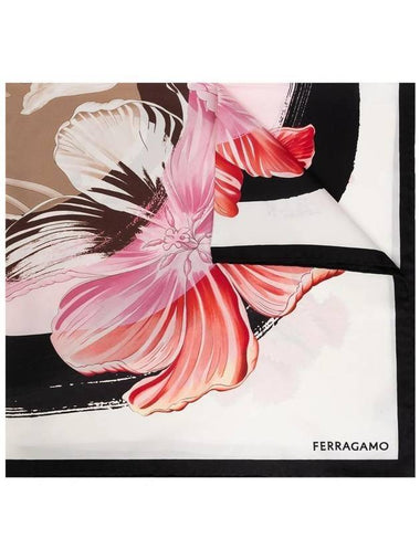 Flower Print Silk Scarf Ivory - SALVATORE FERRAGAMO - BALAAN 1