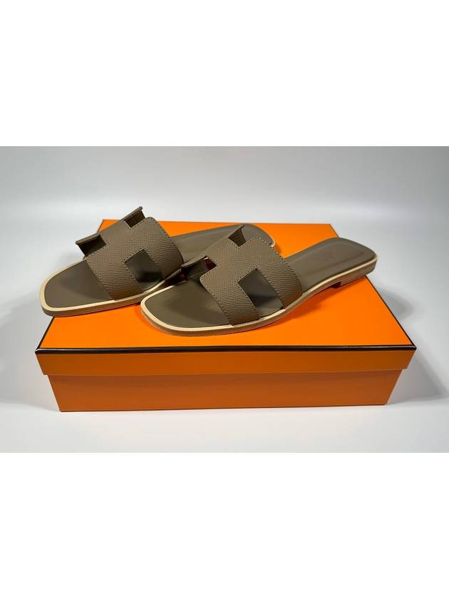 Oran Leather Sandals Etoupe - HERMES - BALAAN 3