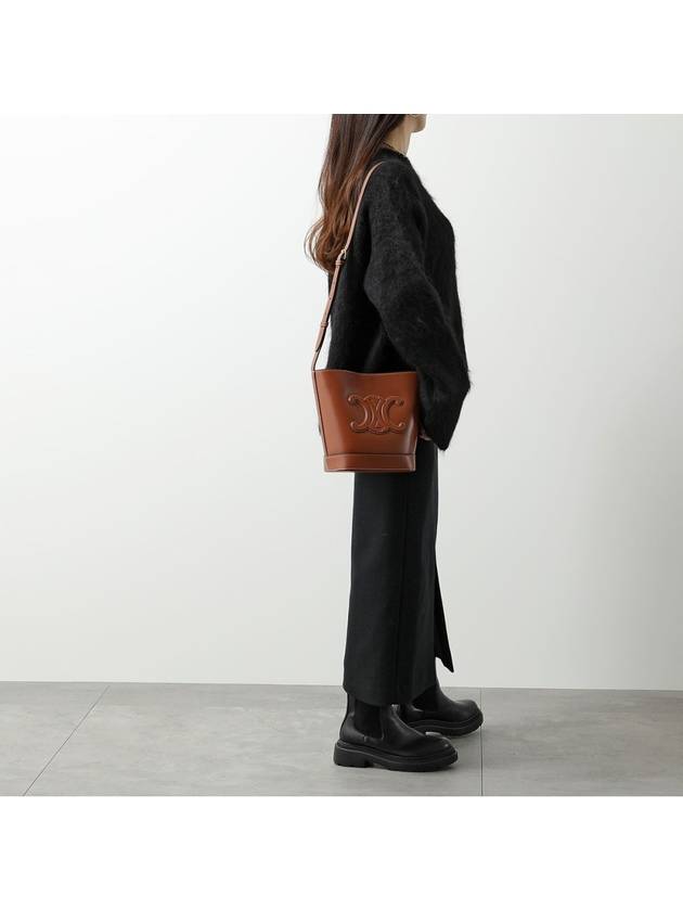 Coeur Triomphe Calfskin Small Bucket Bag Tan - CELINE - BALAAN 6