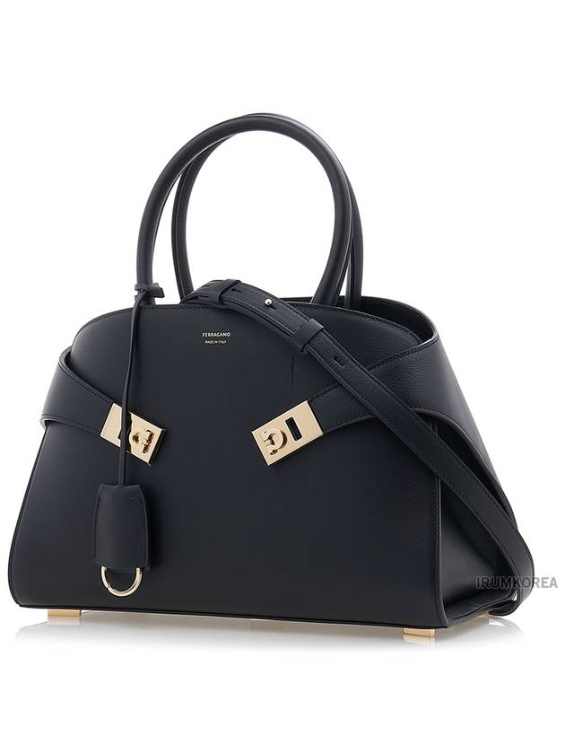 Hug Small Tote Bag Black - SALVATORE FERRAGAMO - BALAAN 3