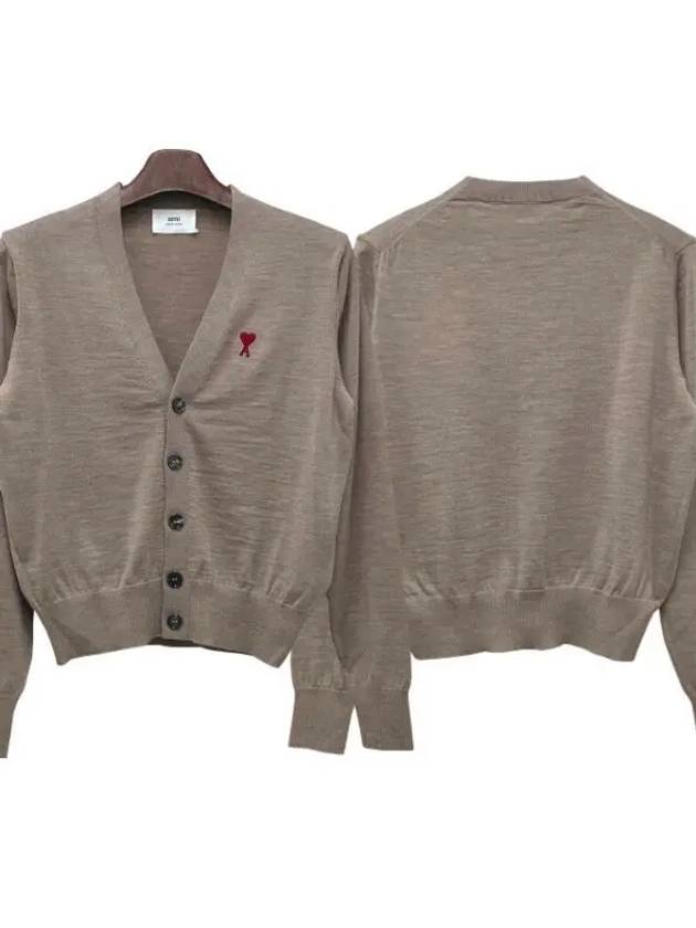 heart logo wool cardigan champagne 36705579 270939 1095032 - AMI - BALAAN 1