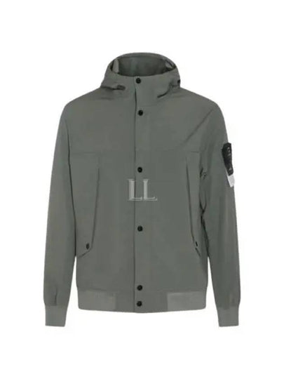 Light Soft Shell R E Dye Technology In Recycled Polyester Hooded Jacket Green - STONE ISLAND - BALAAN 2