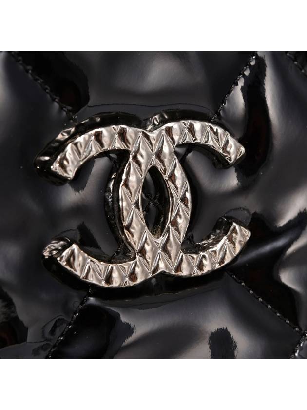 Women s Patent Season Chain Bag No 13 - CHANEL - BALAAN 5