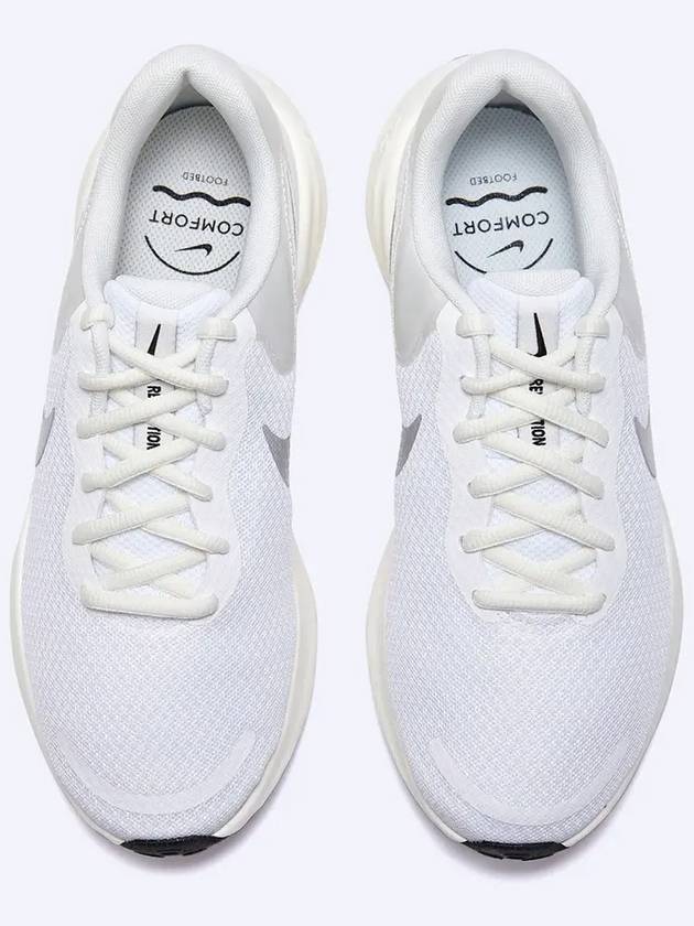 Revolution 7 Low Top Sneakers White Metallic Silver - NIKE - BALAAN 5